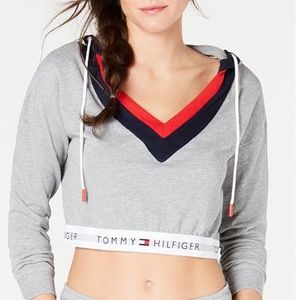 Tommy Hilfiger Cropped sweatshirt